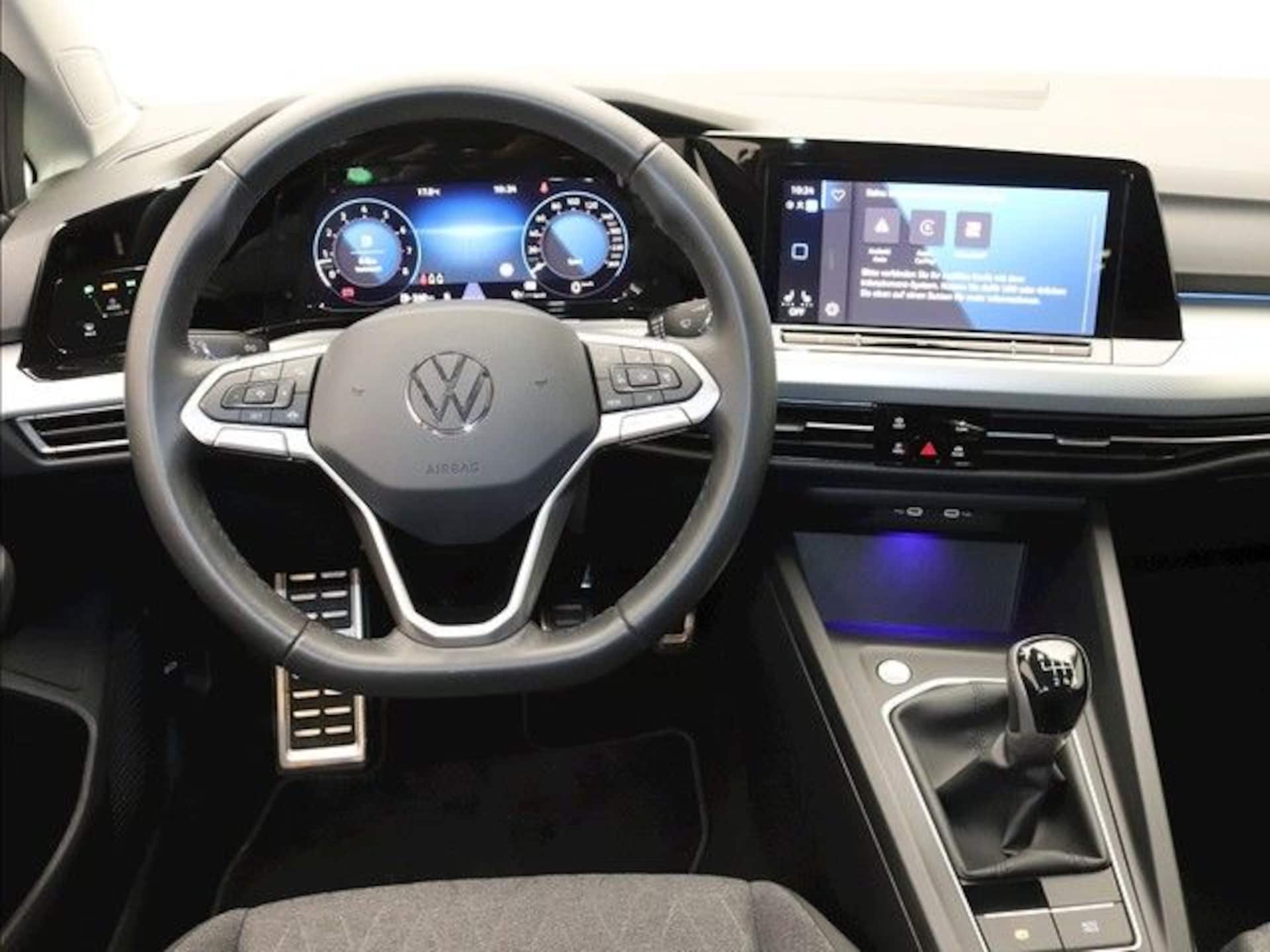 Volkswagen Golf MOVE