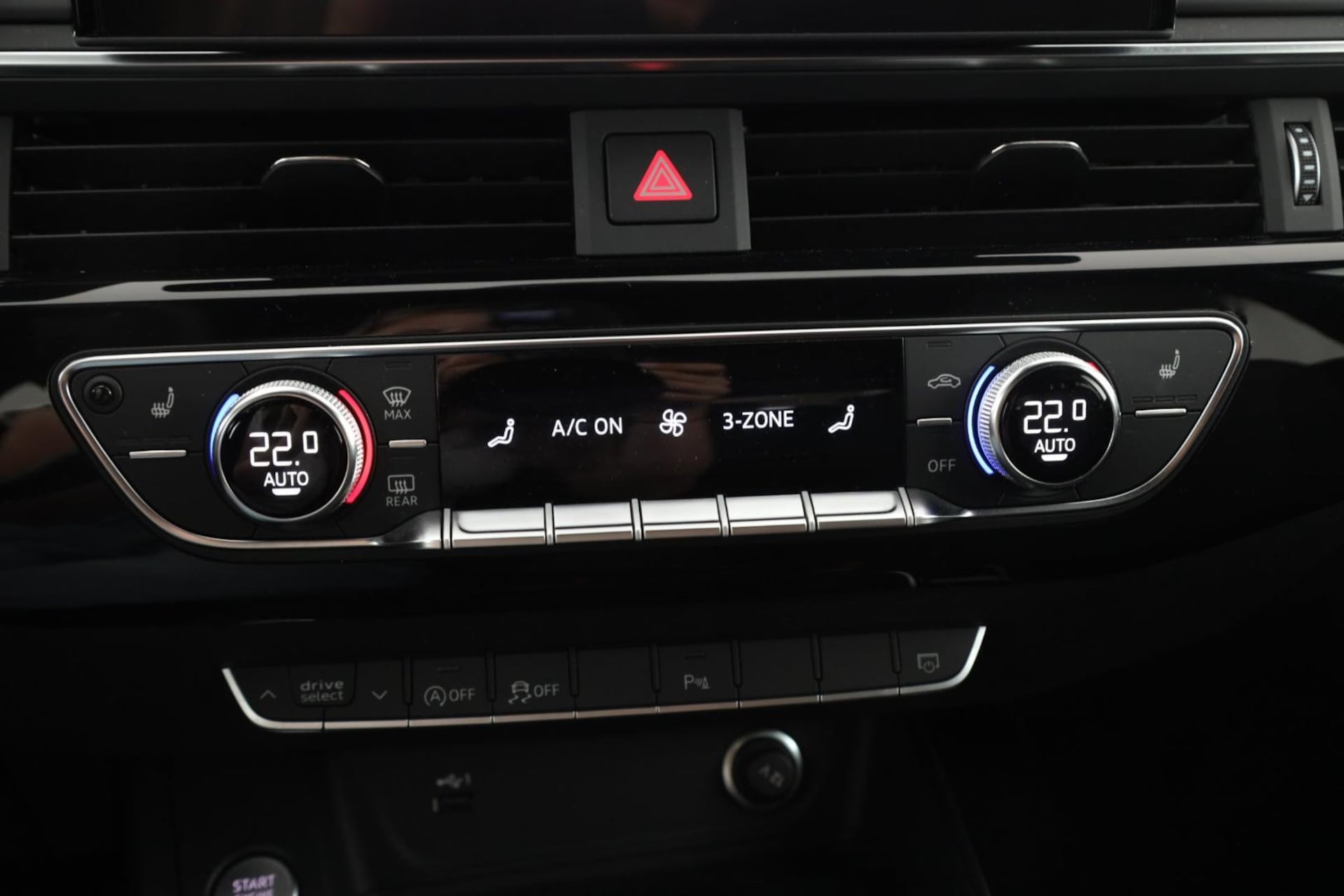 Audi A4 Avant S line