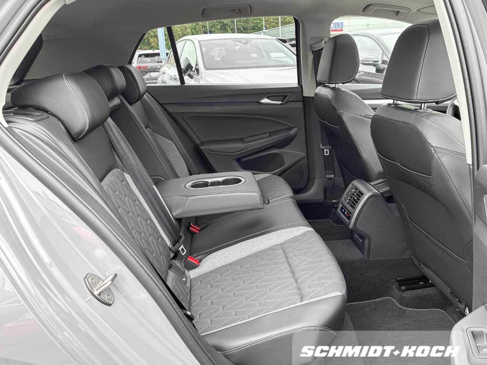 Volkswagen Golf – Bild 8