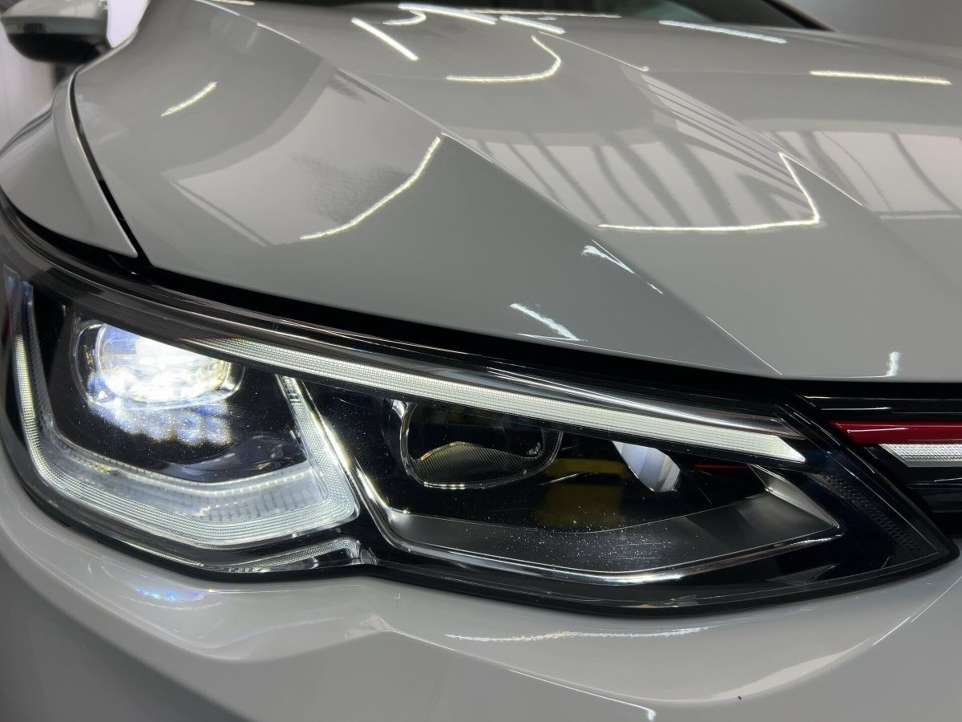Volkswagen Golf GTI