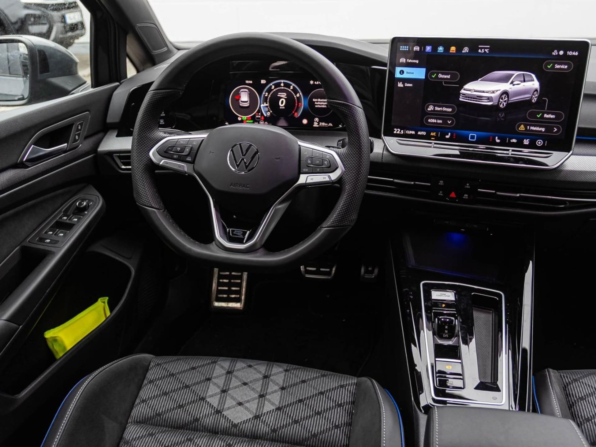 Volkswagen Golf R-Line