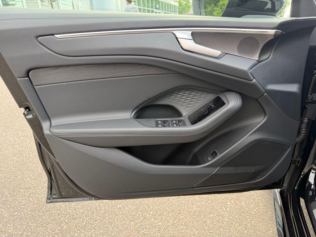 2026 Audi A6 Premium Plus - Photo 13
