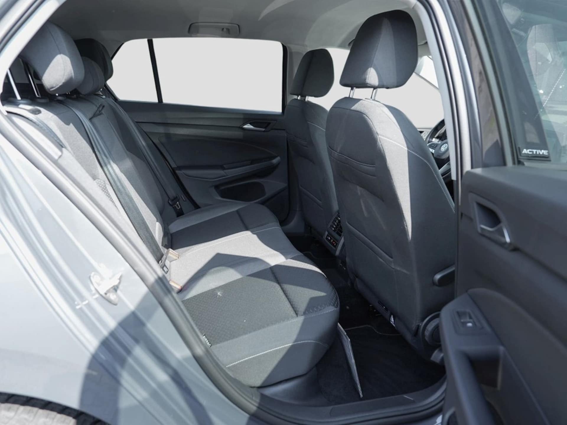 Volkswagen Golf Active