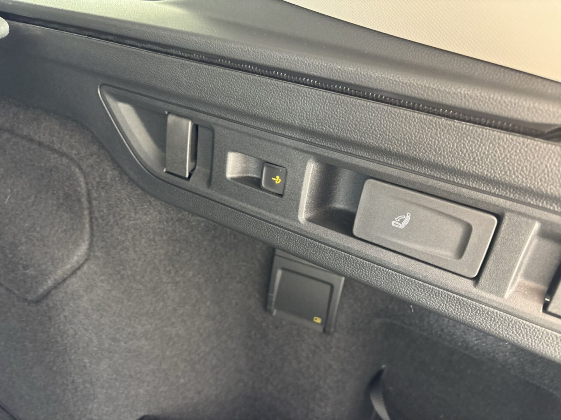 Volkswagen Passat Elegance
