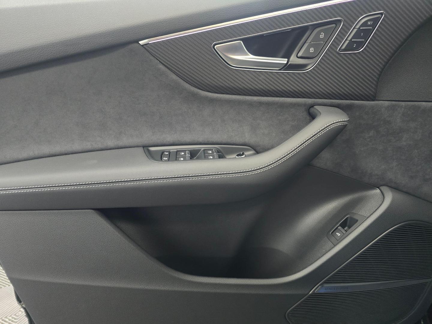 2026 Audi SQ7 Premium Plus - Photo 24