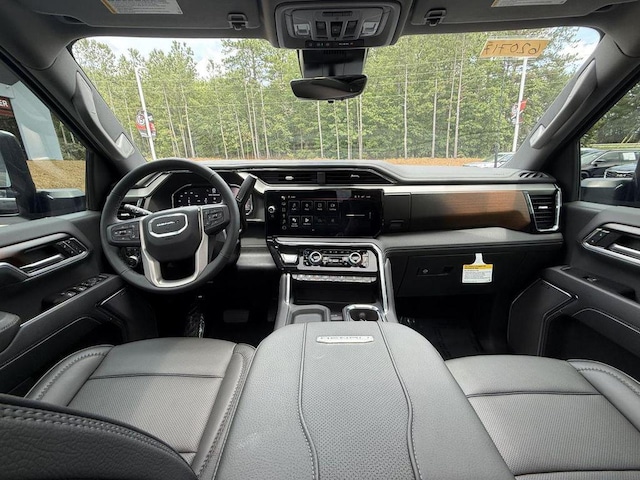 2025 GMC Sierra