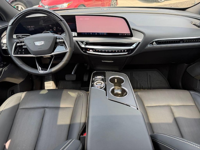 2024 Cadillac LYRIQ