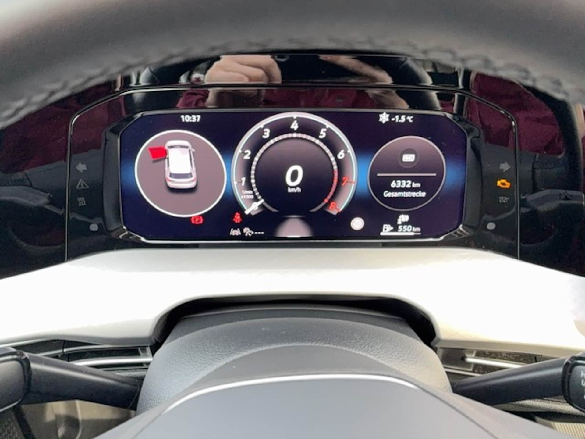 Volkswagen Golf Life