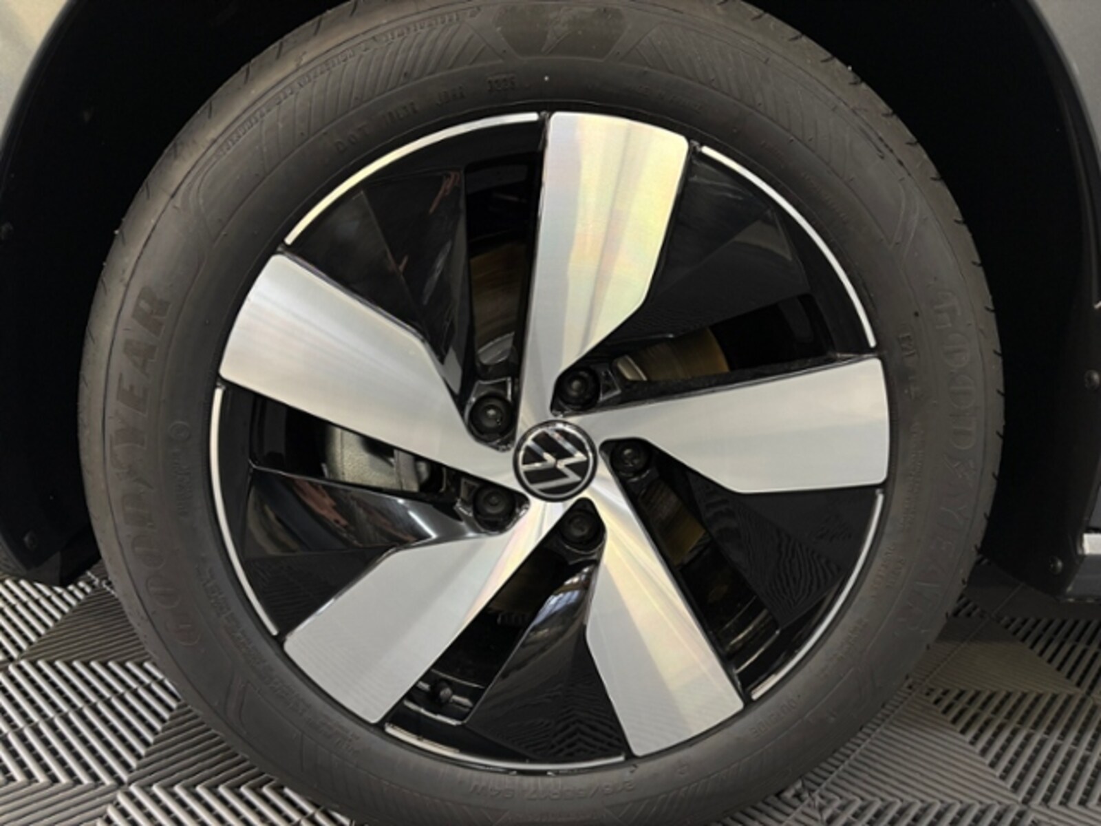 Volkswagen Passat – Bild 4