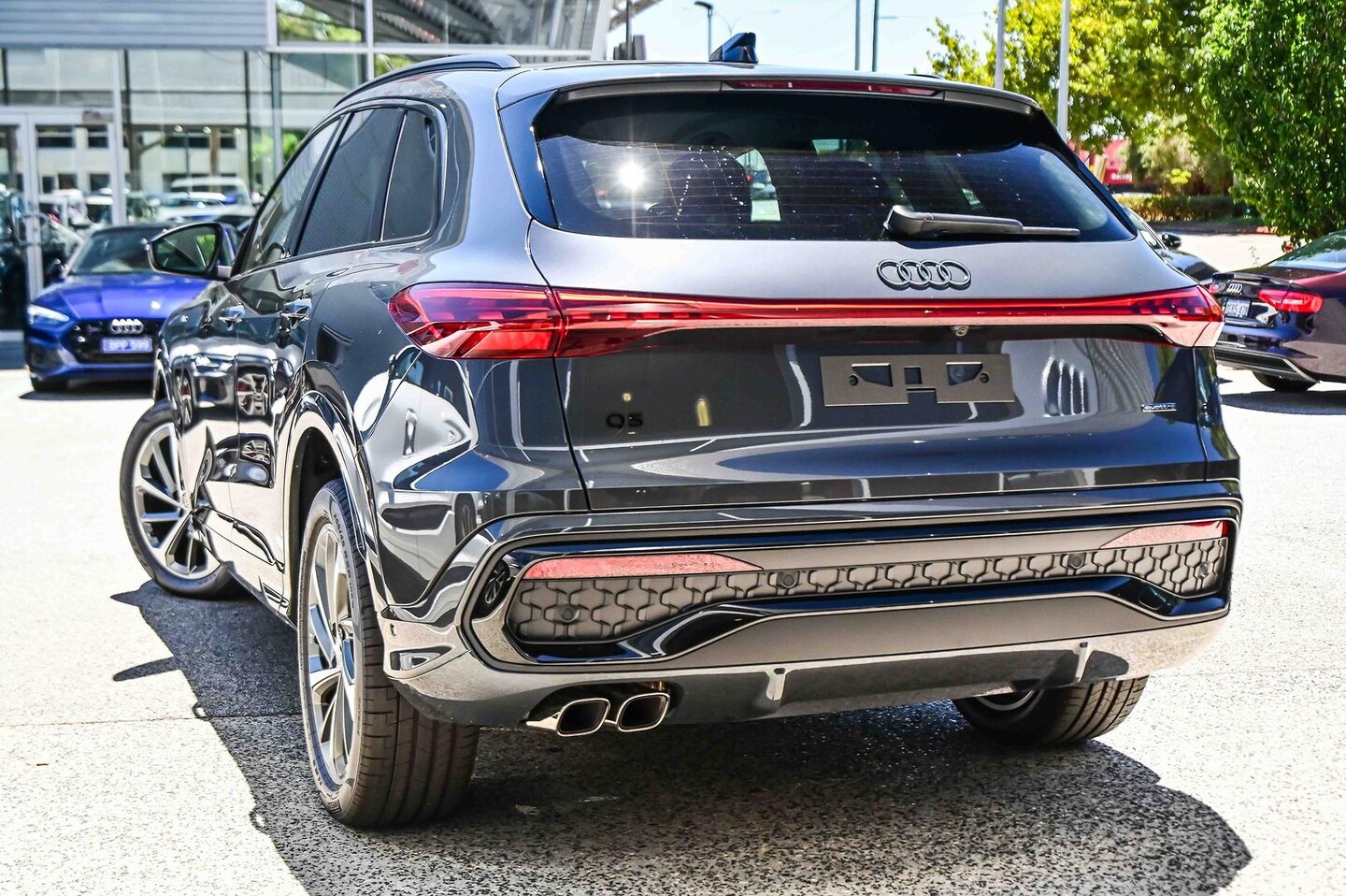 Image about Audi Q5 SUV TDI quattro 150 kW sport