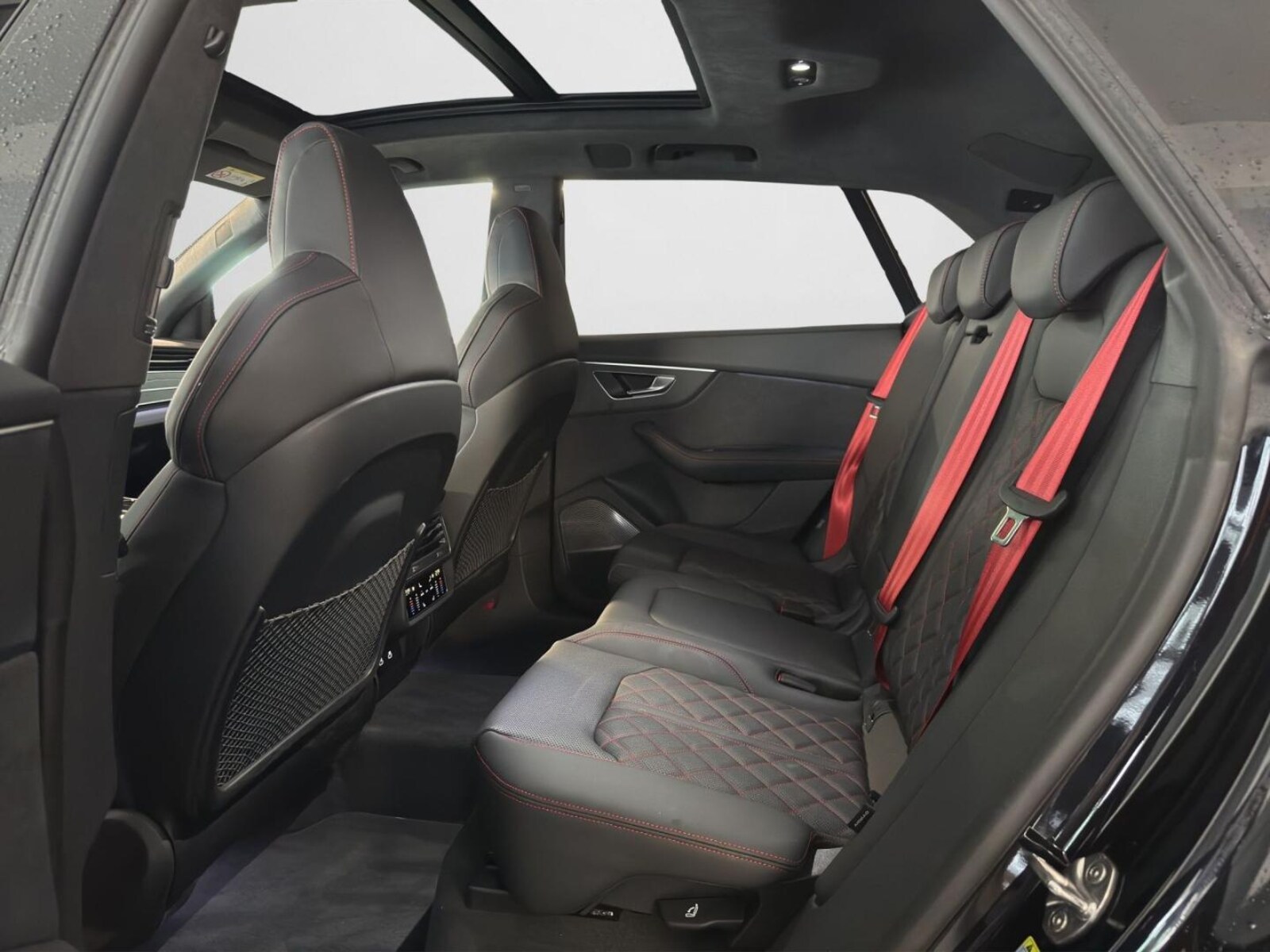 Audi Q8 – Bild 13