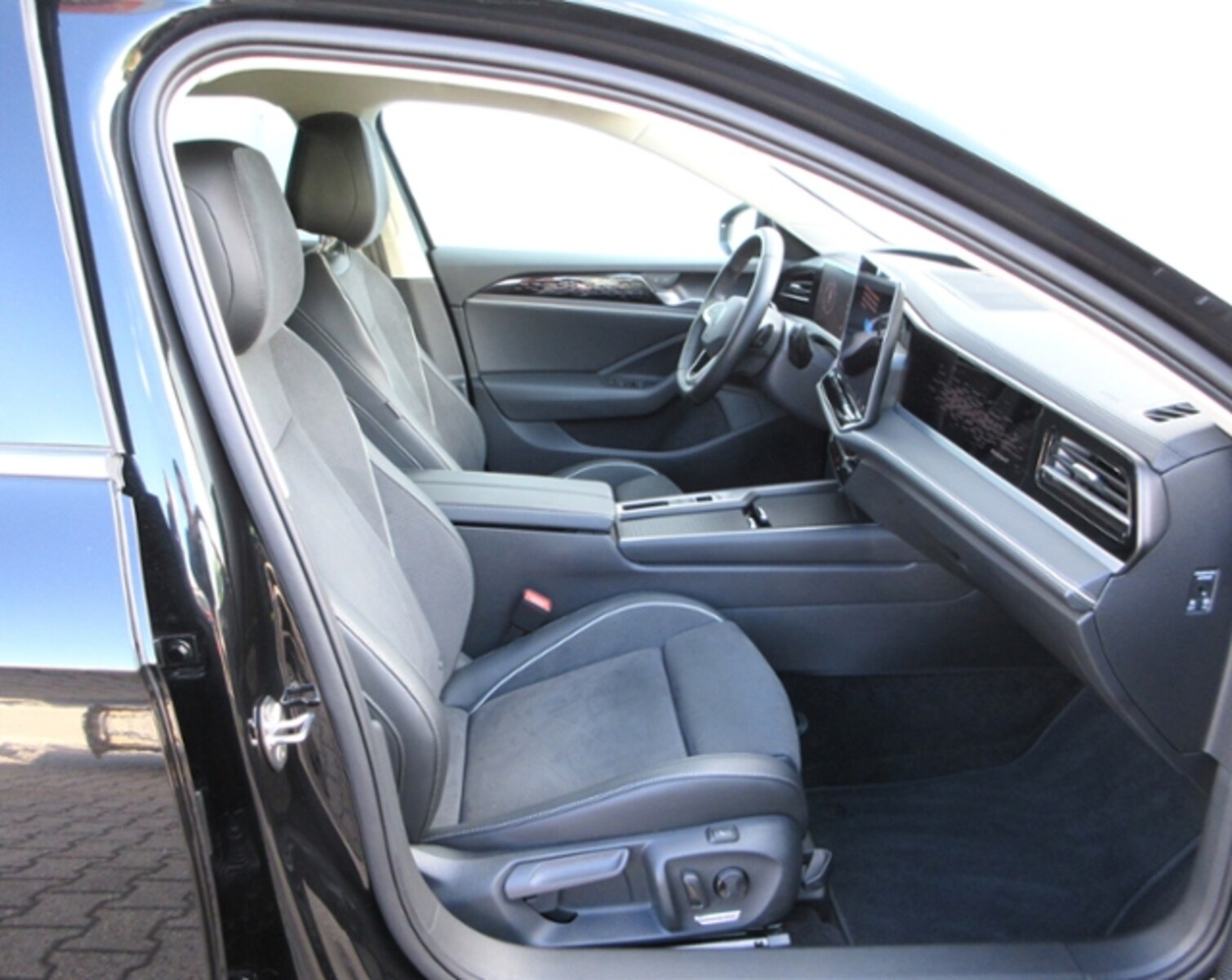 Volkswagen Passat – Bild 4
