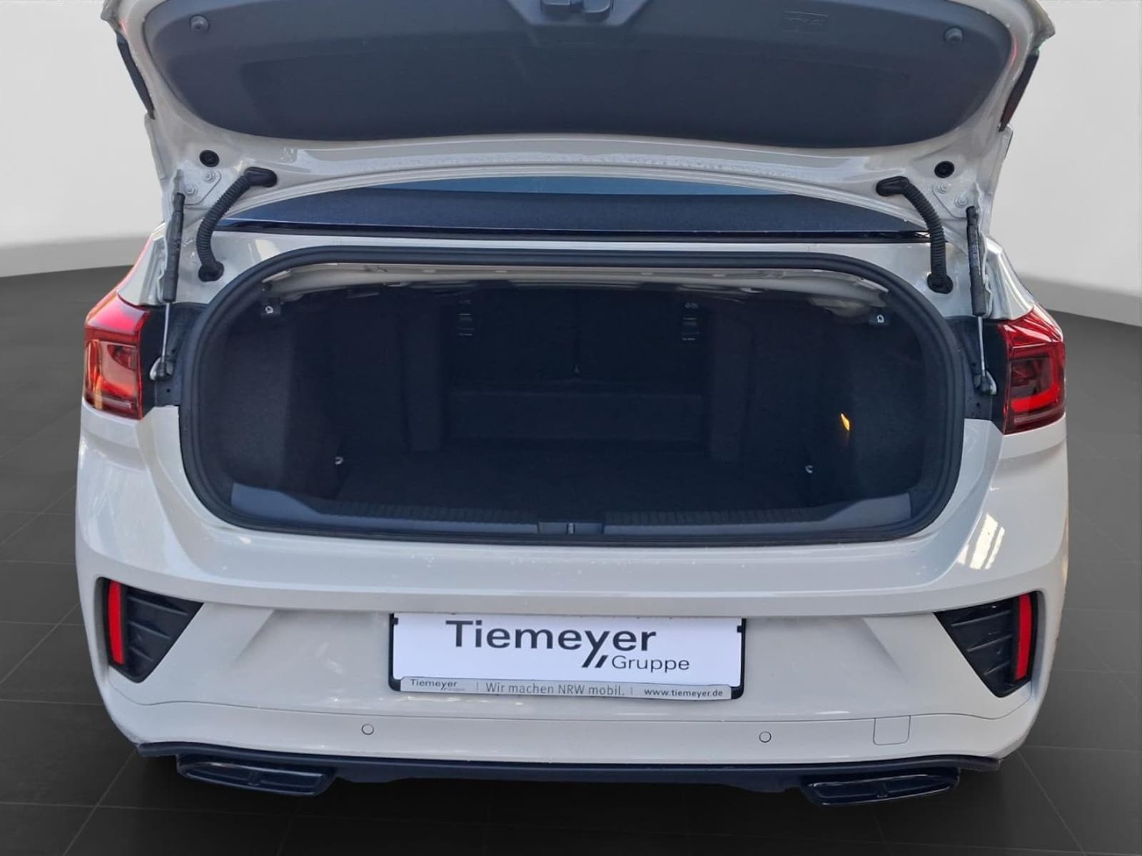 Volkswagen T-Roc Cabriolet – Bild 17