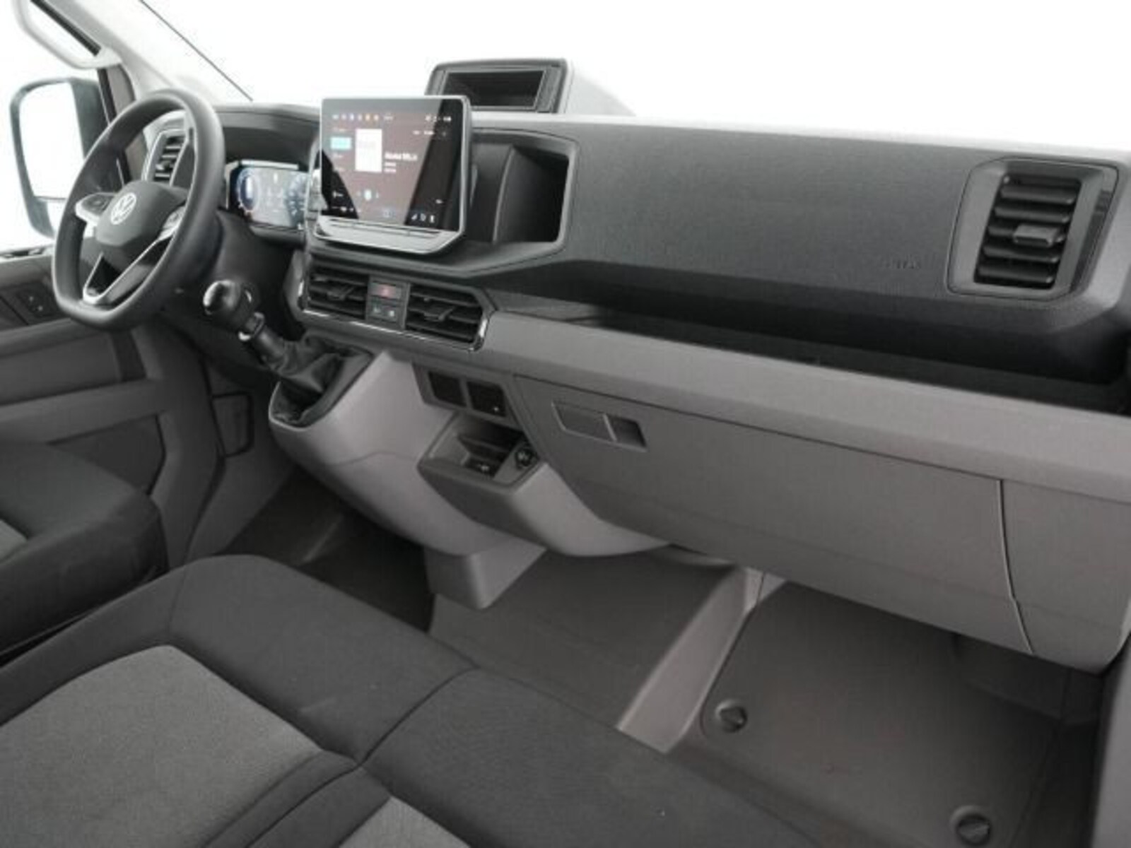 Volkswagen Crafter Kasten mittlerer Radstand – Bild 3
