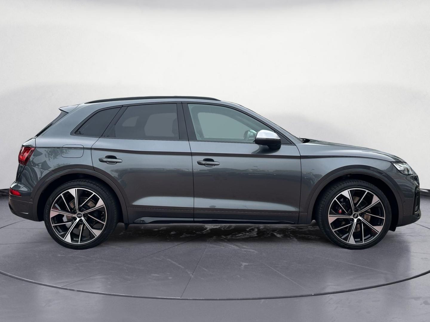 Bild über Audi SQ5 TDI tiptronic - für weitere Informationen kontaktieren Sie den Audi Partner