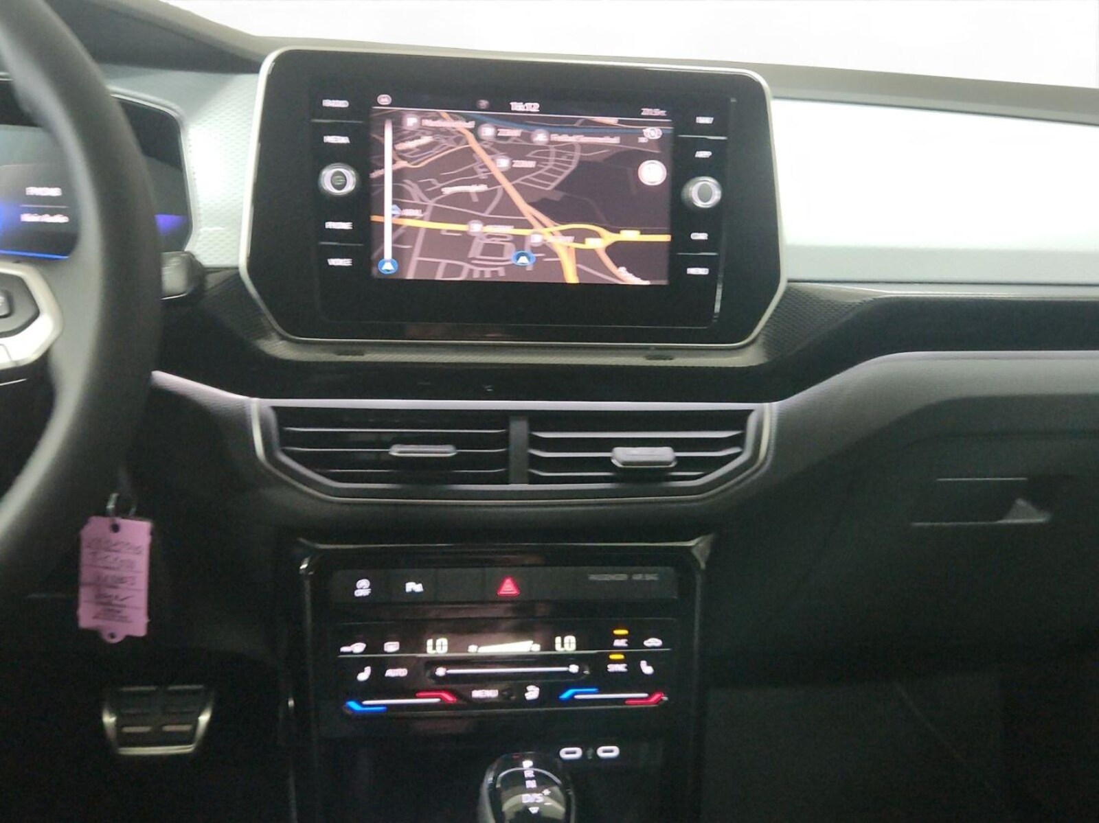 Volkswagen T-Cross – Bild 12