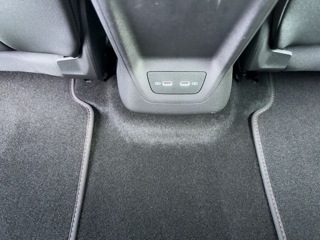 Bild des Autos 19