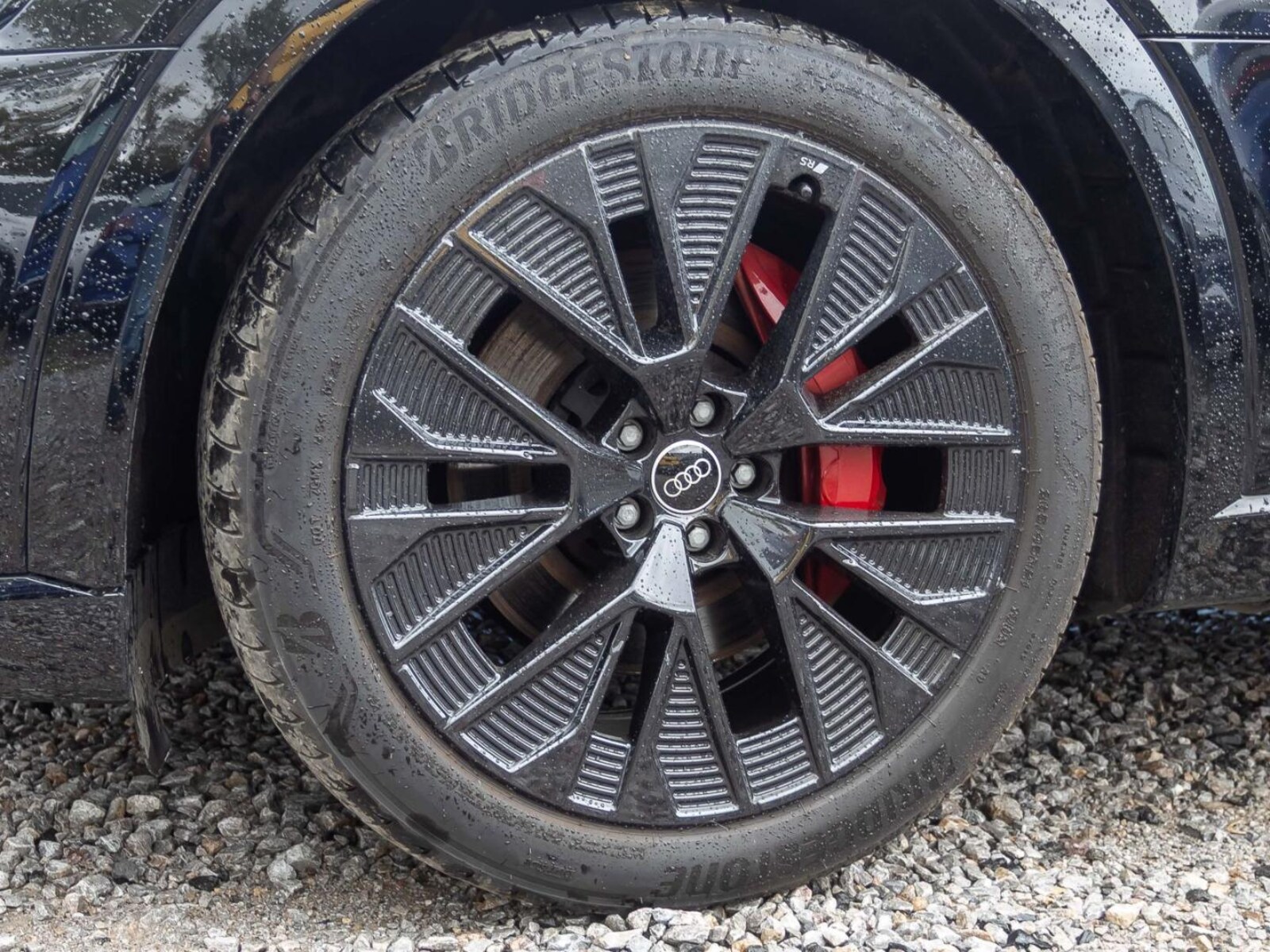 Audi Q8 e-tron – Bild 10