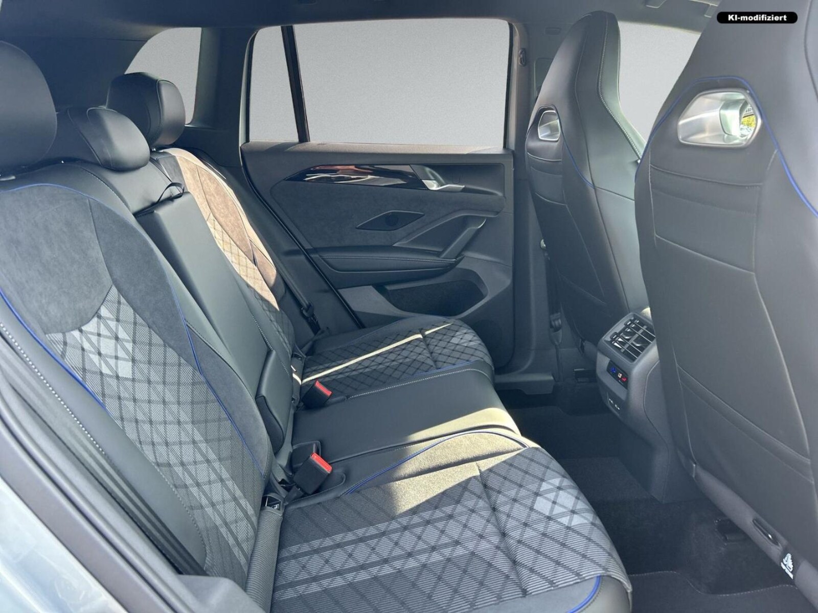 Volkswagen Tiguan – Bild 12