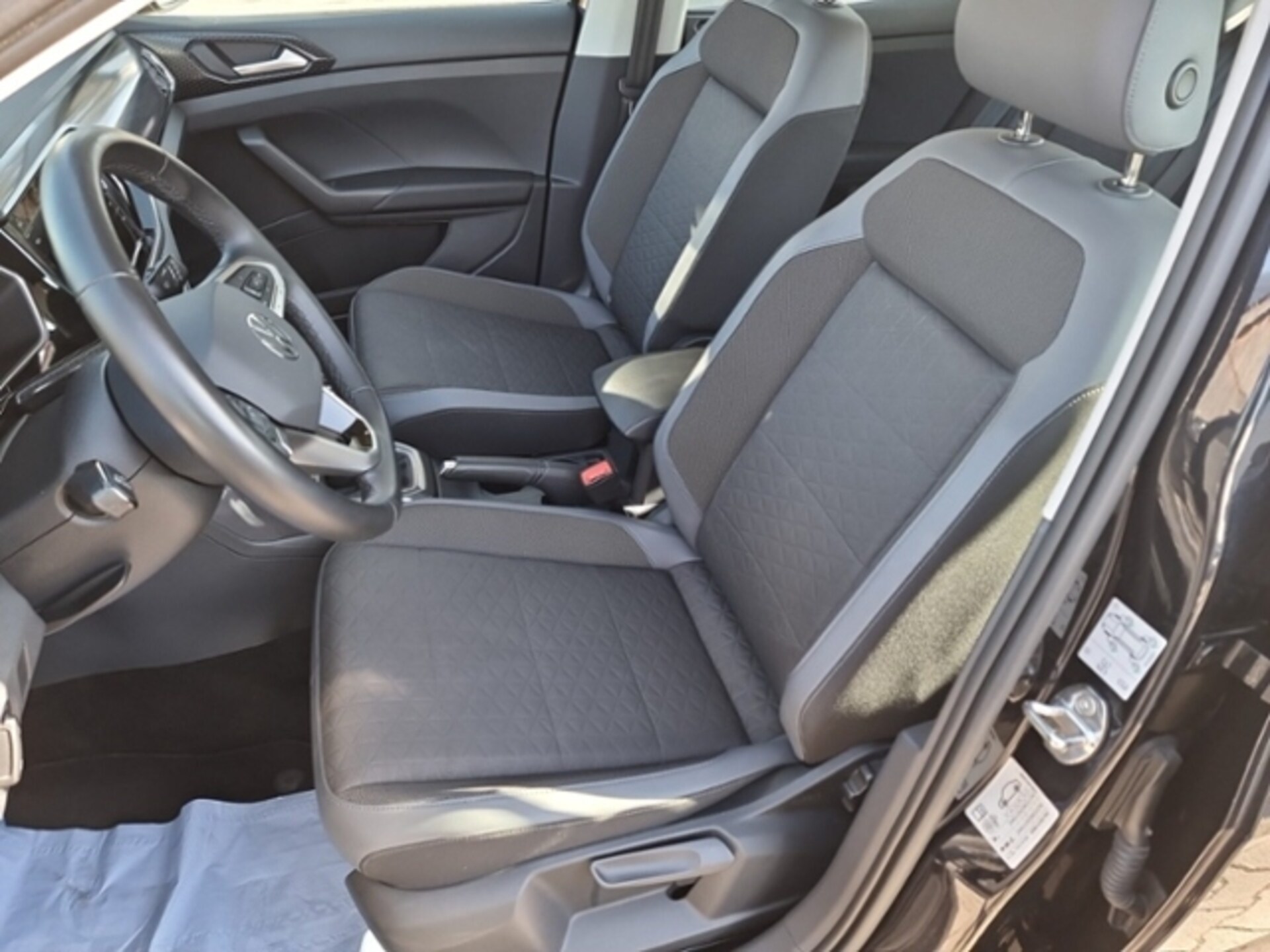 Volkswagen T-Cross Style