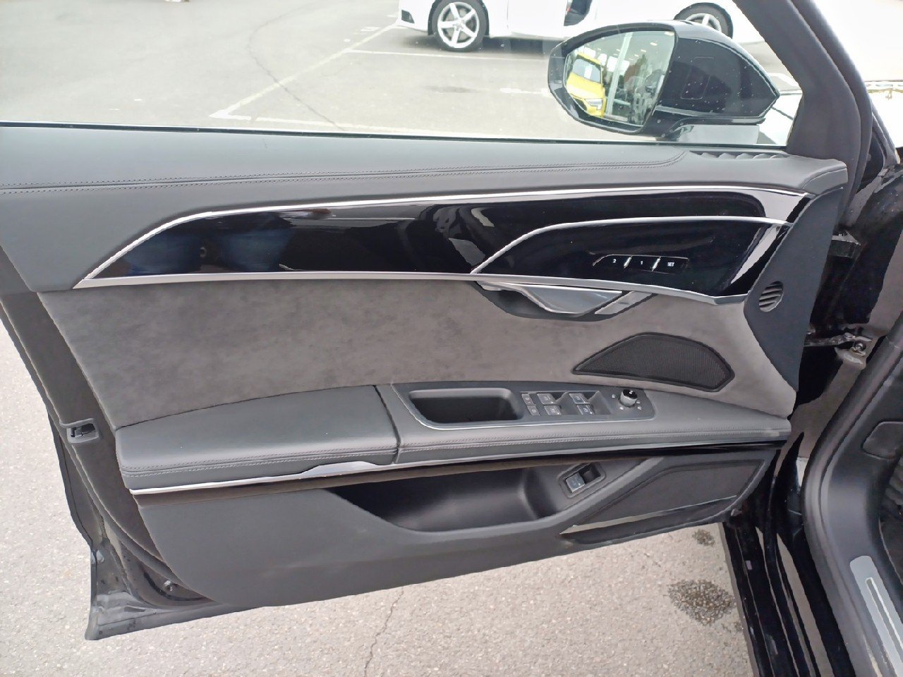 Image about Audi A8 Avus Extended 50 TDI quattro 210 kW (286 ch) tiptronic