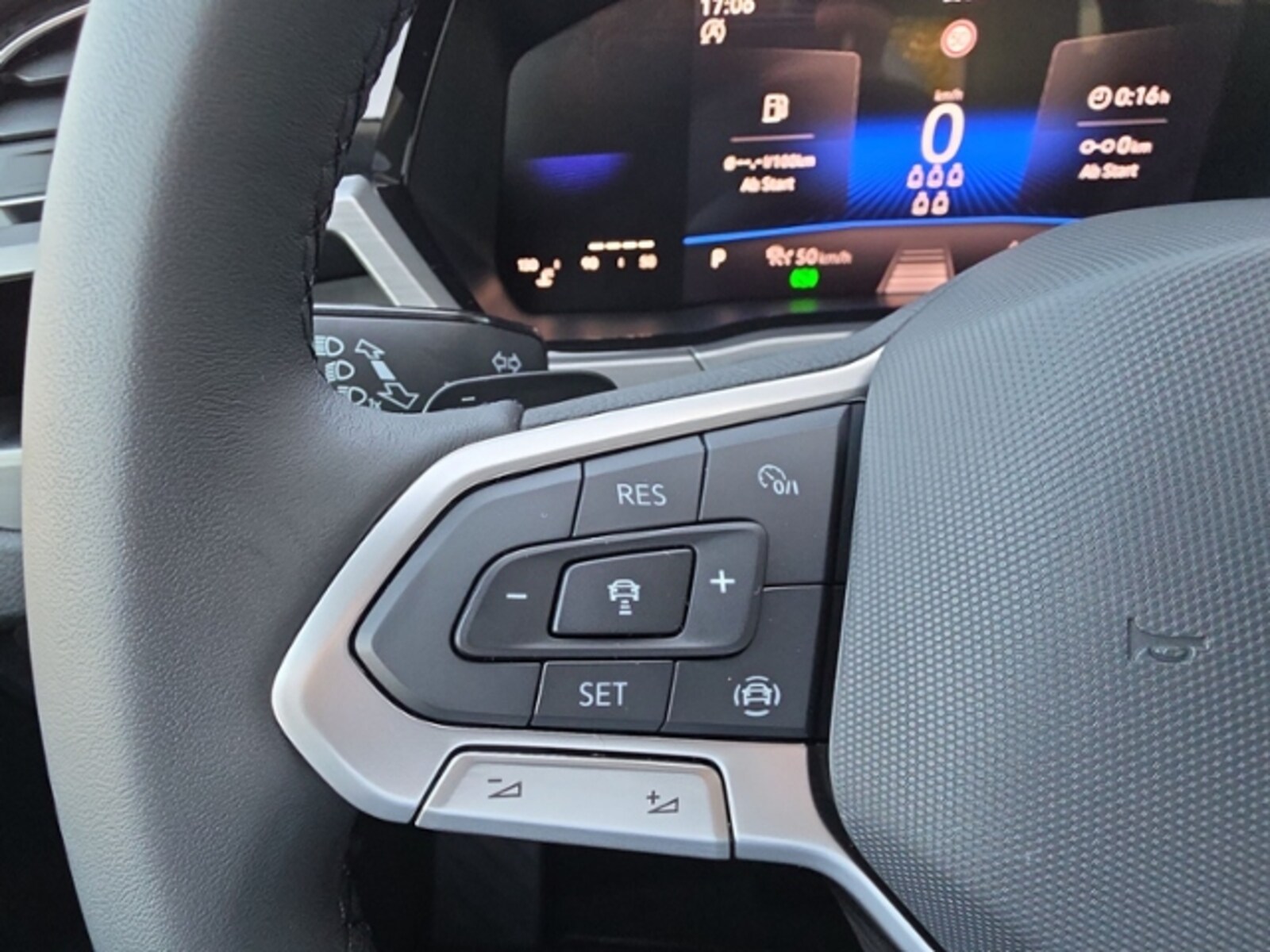 Volkswagen Touran – Bild 17