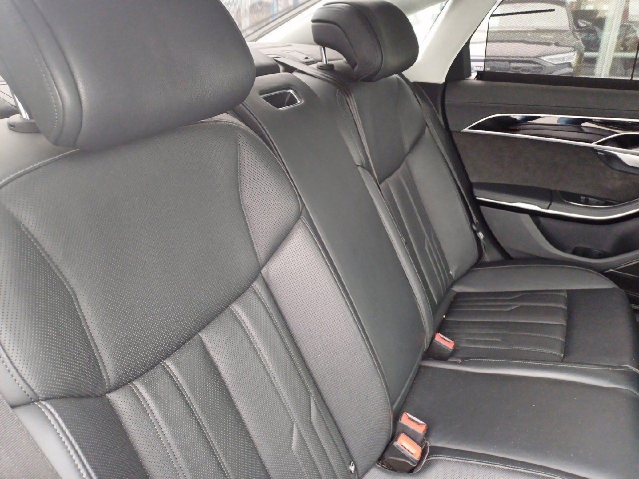 Image about Audi A8 Avus Extended 50 TDI quattro 210 kW (286 ch) tiptronic