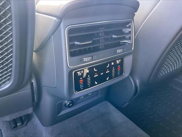 2026 Audi SQ7 Premium Plus - Photo 15