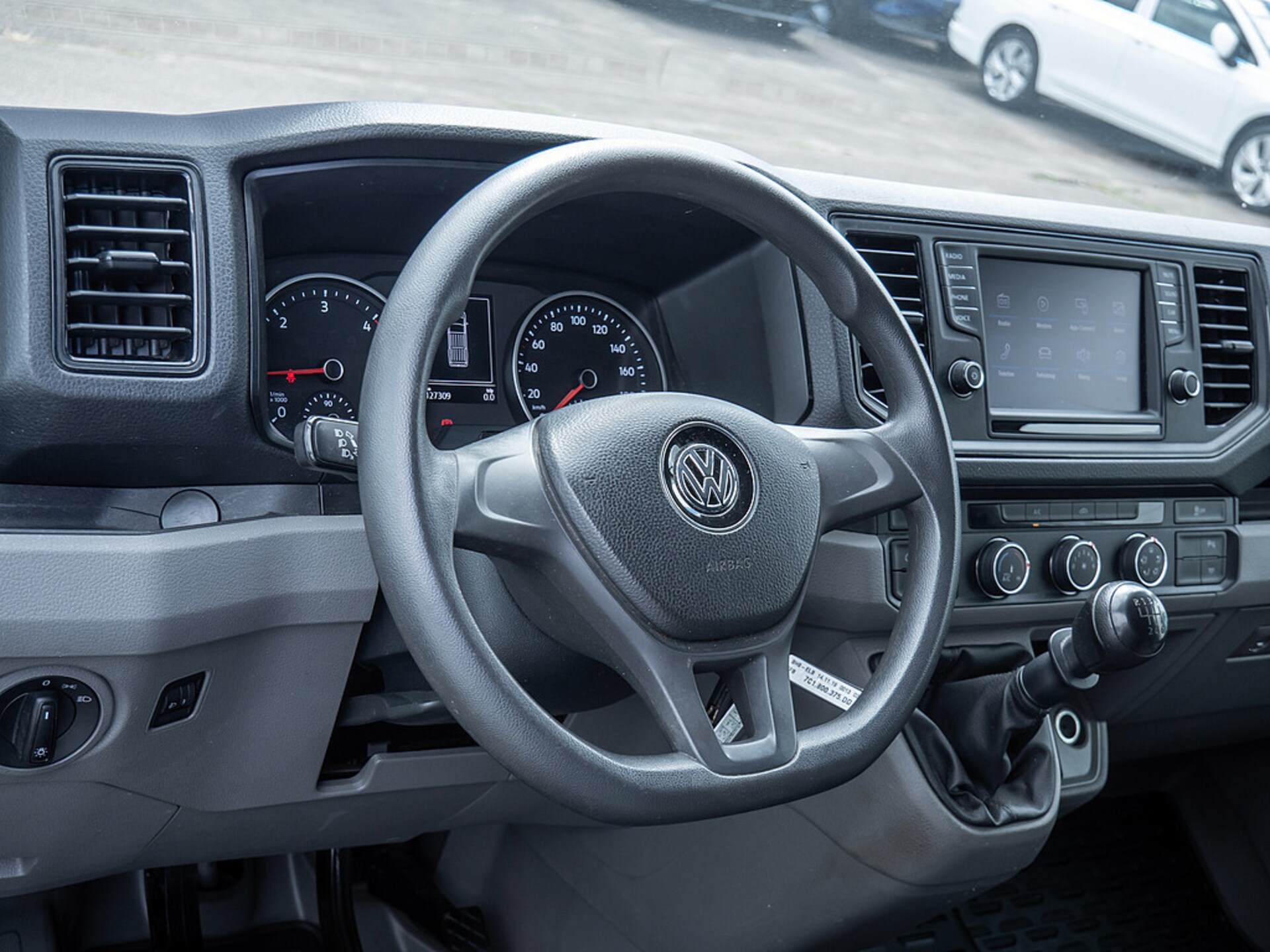 Volkswagen Crafter Kasten langer Radstand