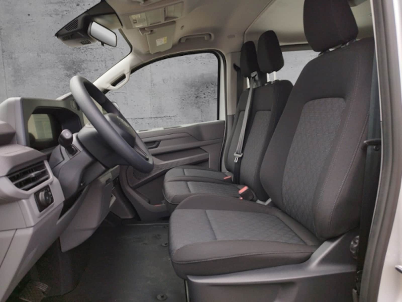 Volkswagen Transporter Kombi kurzer Radstand – Bild 5