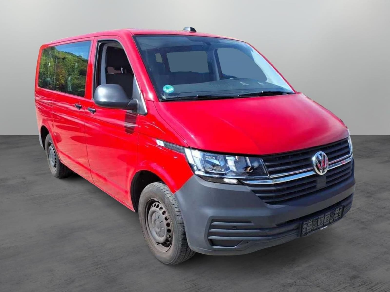 Volkswagen T6.1 Transporter Kombi kurzer Radstand – Bild 2