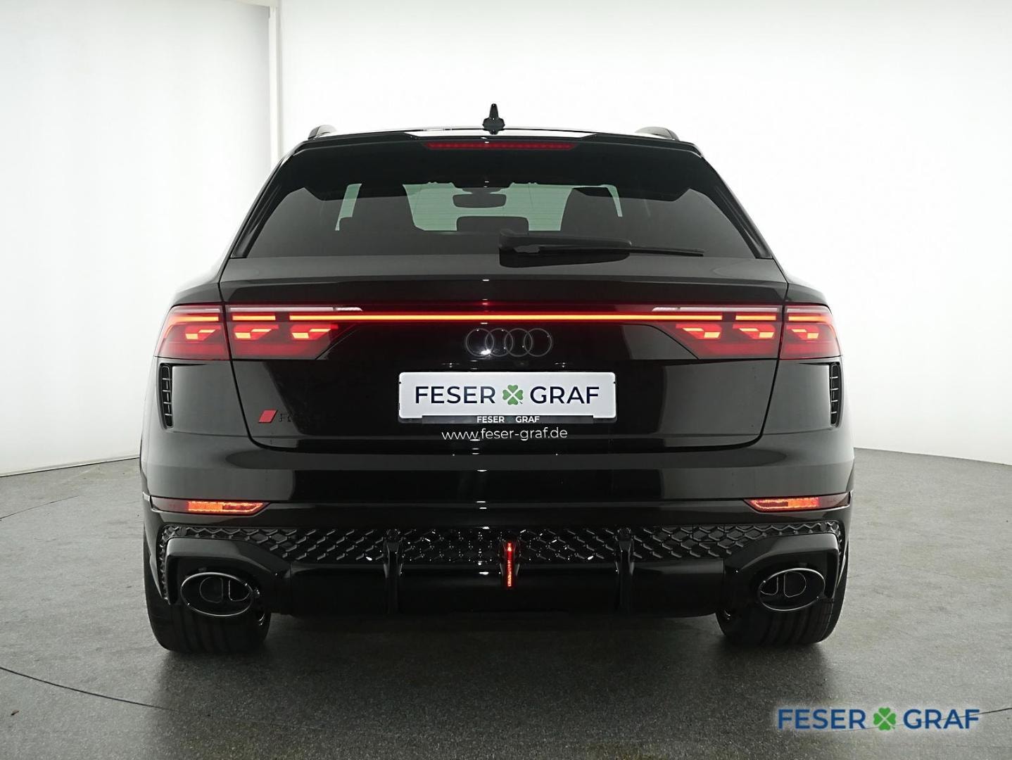Bild über Audi RS Q8 SUV TFSI quattro 471 kW tiptronic - für weitere Informationen kontaktieren Sie den Audi Partner