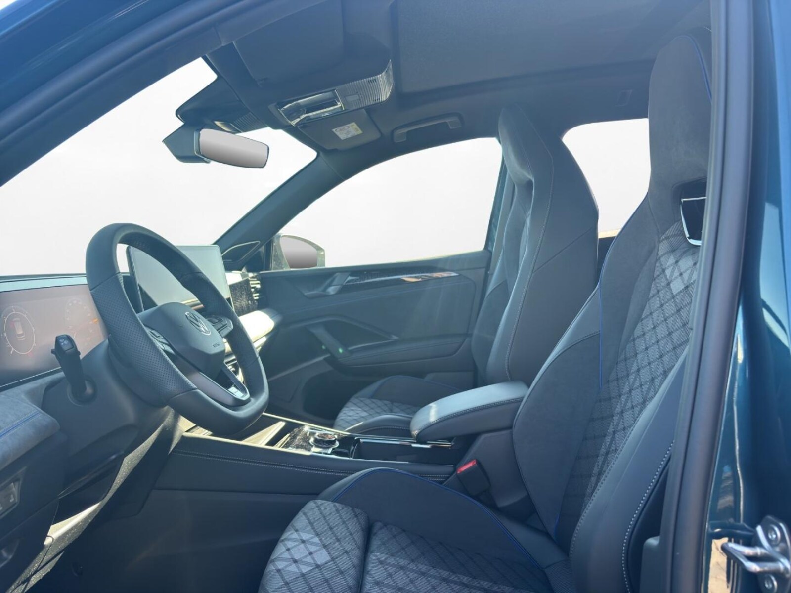 Volkswagen Tiguan – Bild 8