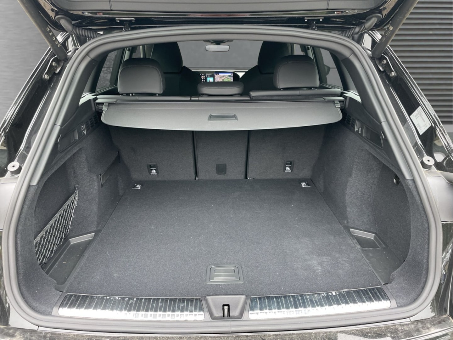 Bild über Audi Q5 SUV TDI quattro 150 kW S tronic - für weitere Informationen kontaktieren Sie den Audi Partner