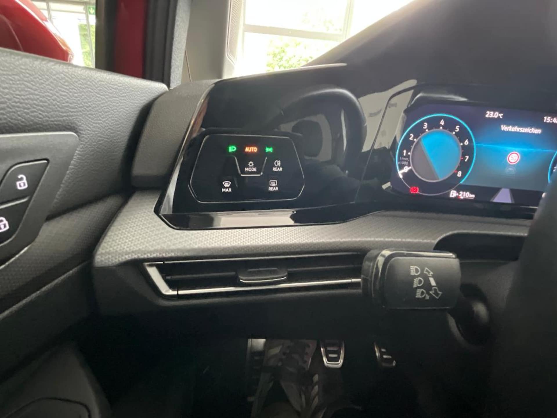 Volkswagen Golf Active