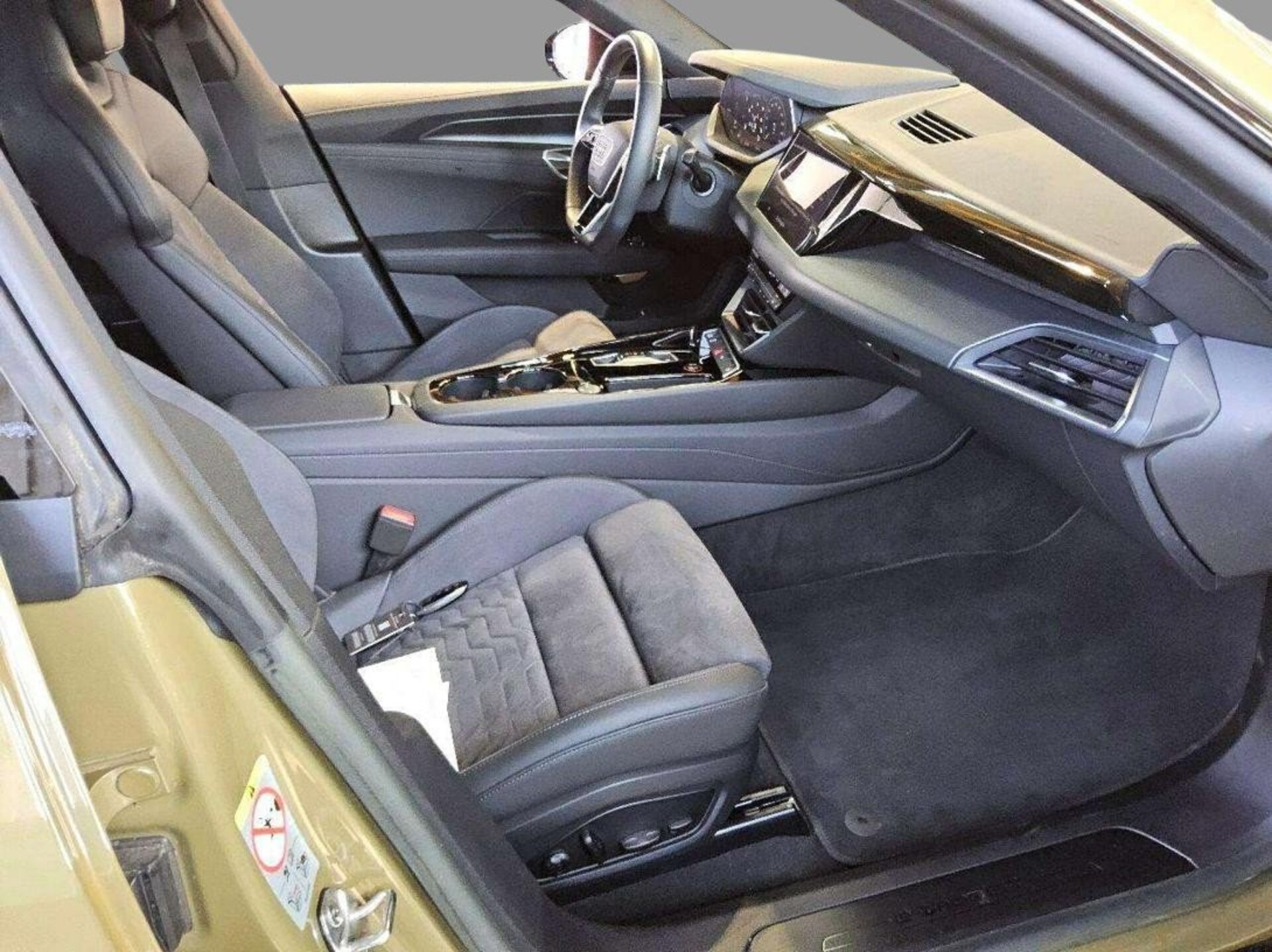Audi e-tron GT quattro