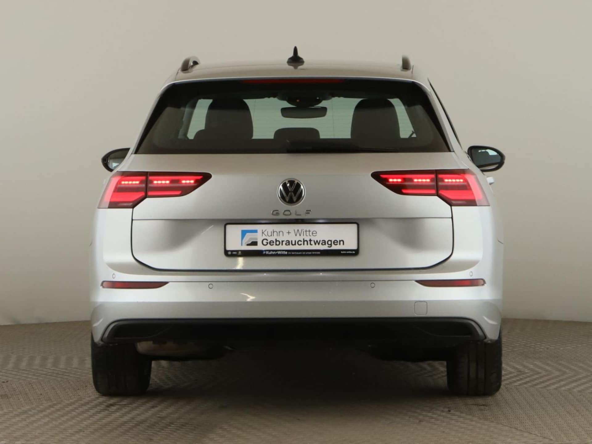 Volkswagen Golf Variant Life