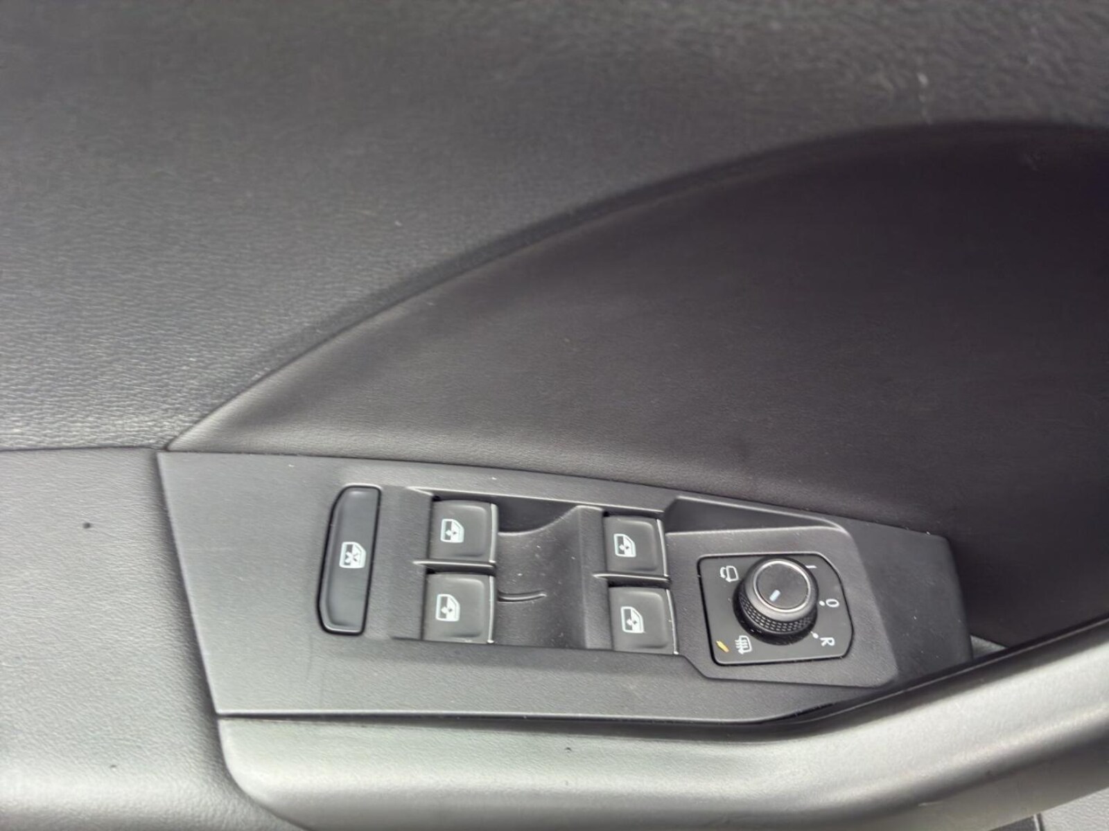 Volkswagen T-Cross – Bild 21
