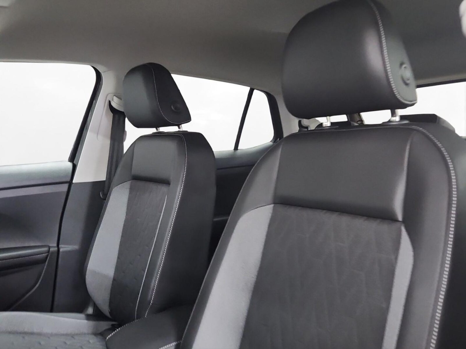 Volkswagen T-Cross – Bild 15