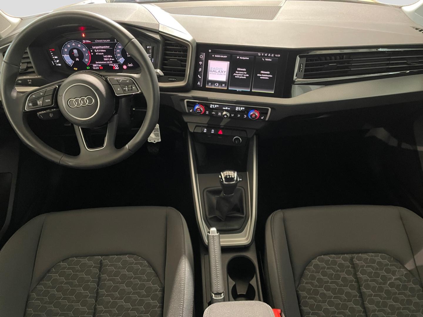 Bild über Audi A1 Sportback advanced 30 TFSI Schaltgetriebe - für weitere Informationen kontaktieren Sie den Audi Partner