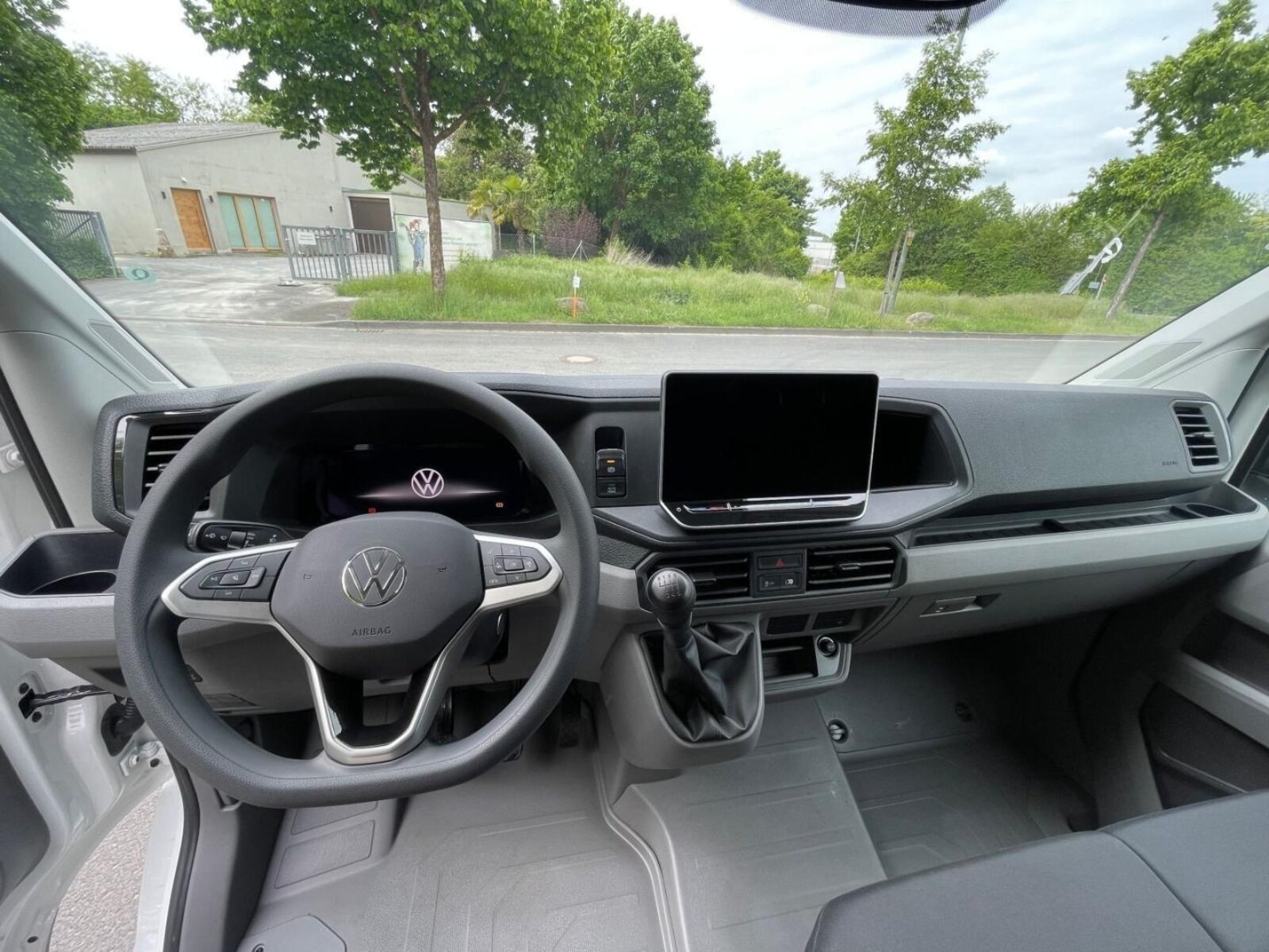 Volkswagen Crafter Kasten mittlerer Radstand – Bild 17