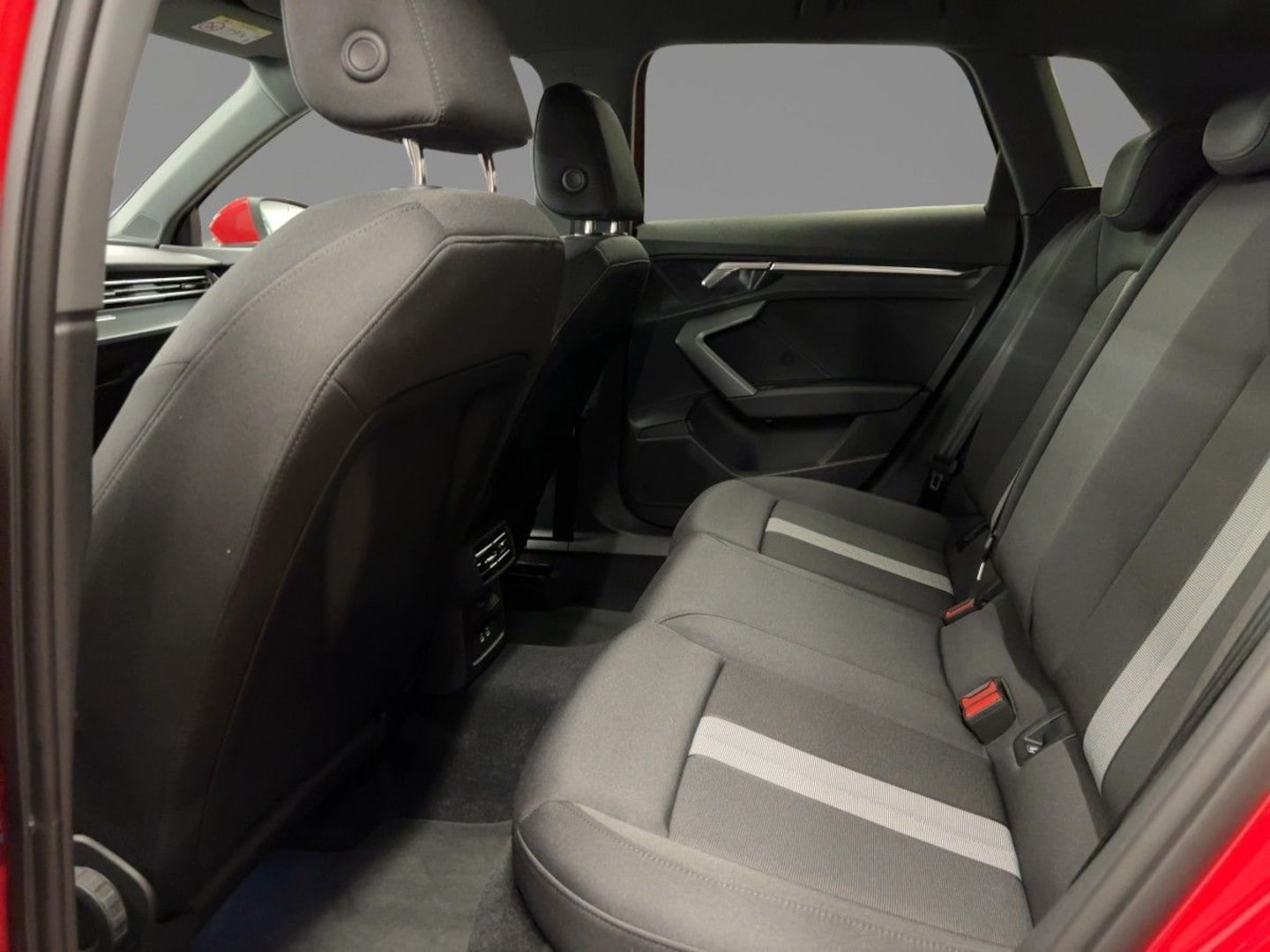 Bild über Audi A3 Sportback TDI S tronic - für weitere Informationen kontaktieren Sie den Audi Partner