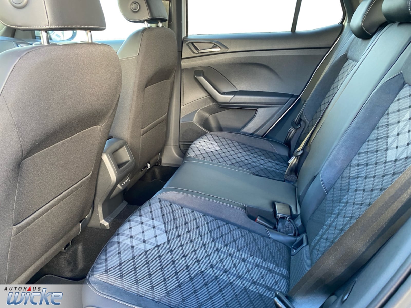 Volkswagen T-Cross – Bild 9