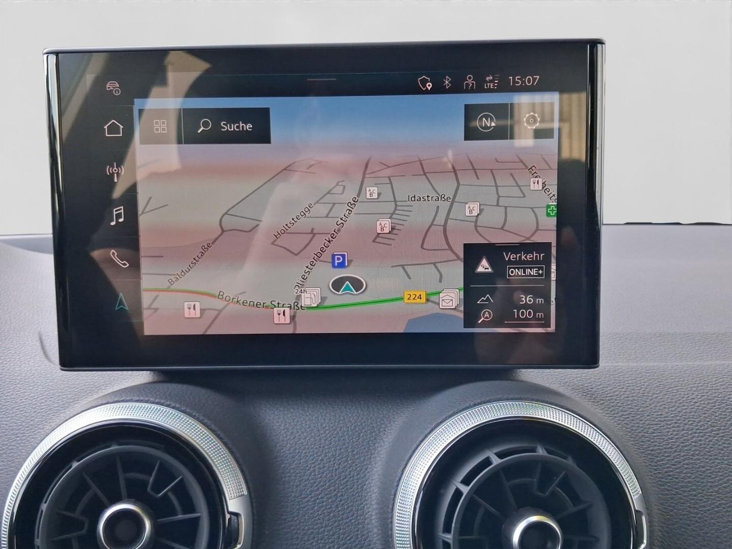 Bild über Audi Q2 S line 30 TFSI Schaltgetriebe - für weitere Informationen kontaktieren Sie den Audi Partner