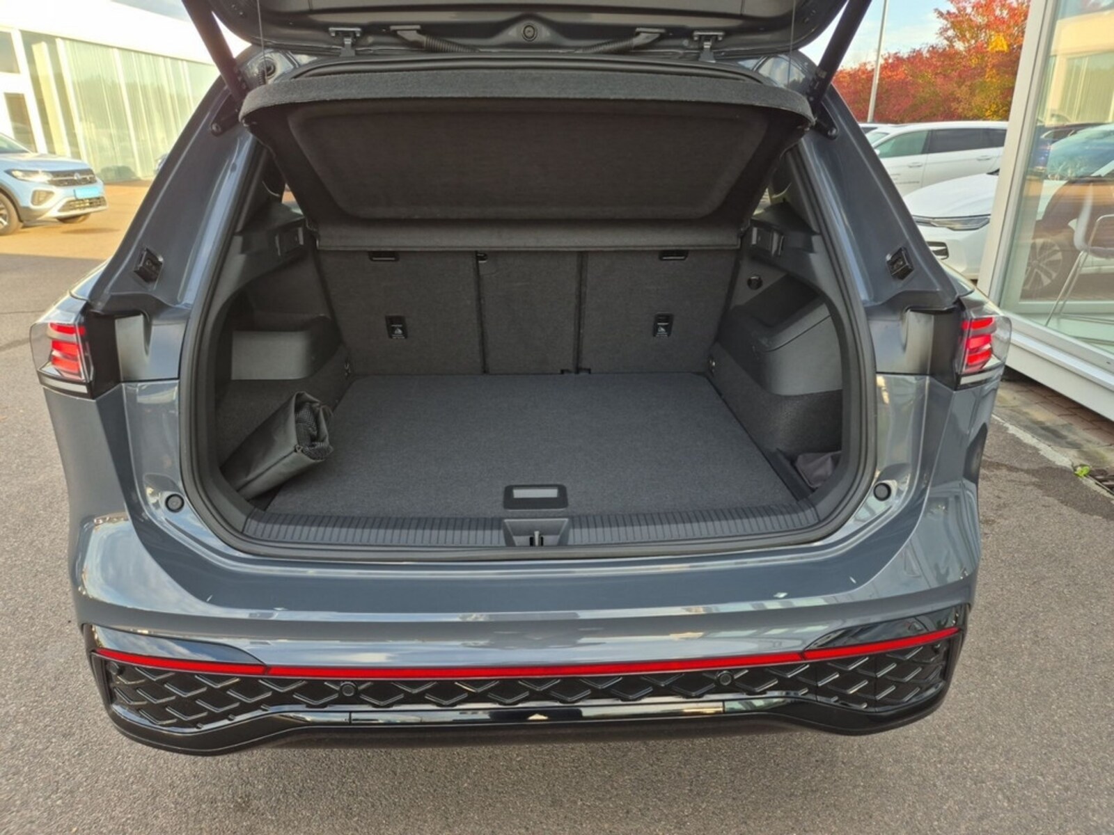 Volkswagen Tiguan – Bild 13