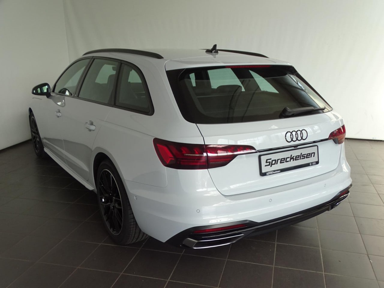 Image about Audi A4 Avant advanced 40 TDI S tronic