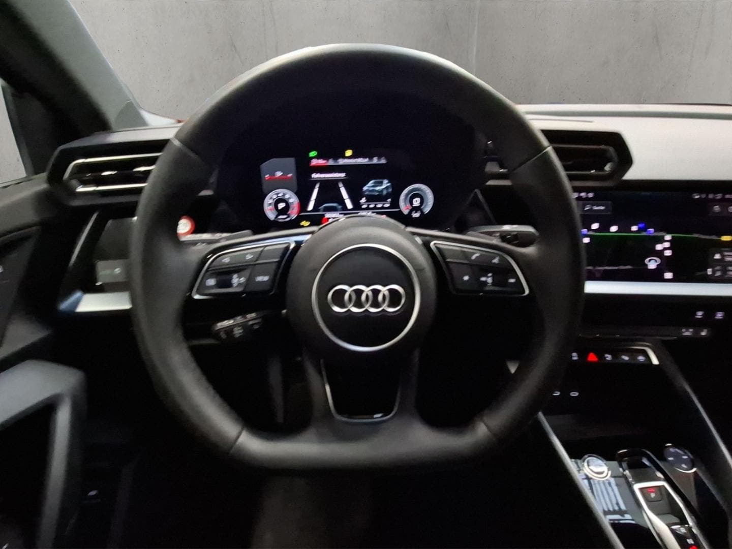 Bild über Audi A3 Limousine S line 30 TFSI S tronic - für weitere Informationen kontaktieren Sie den Audi Partner