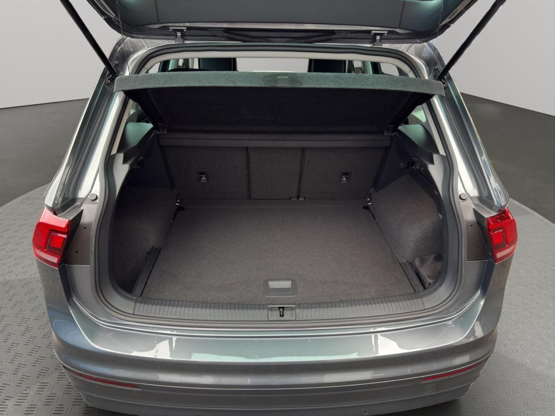 Volkswagen Tiguan SOUND
