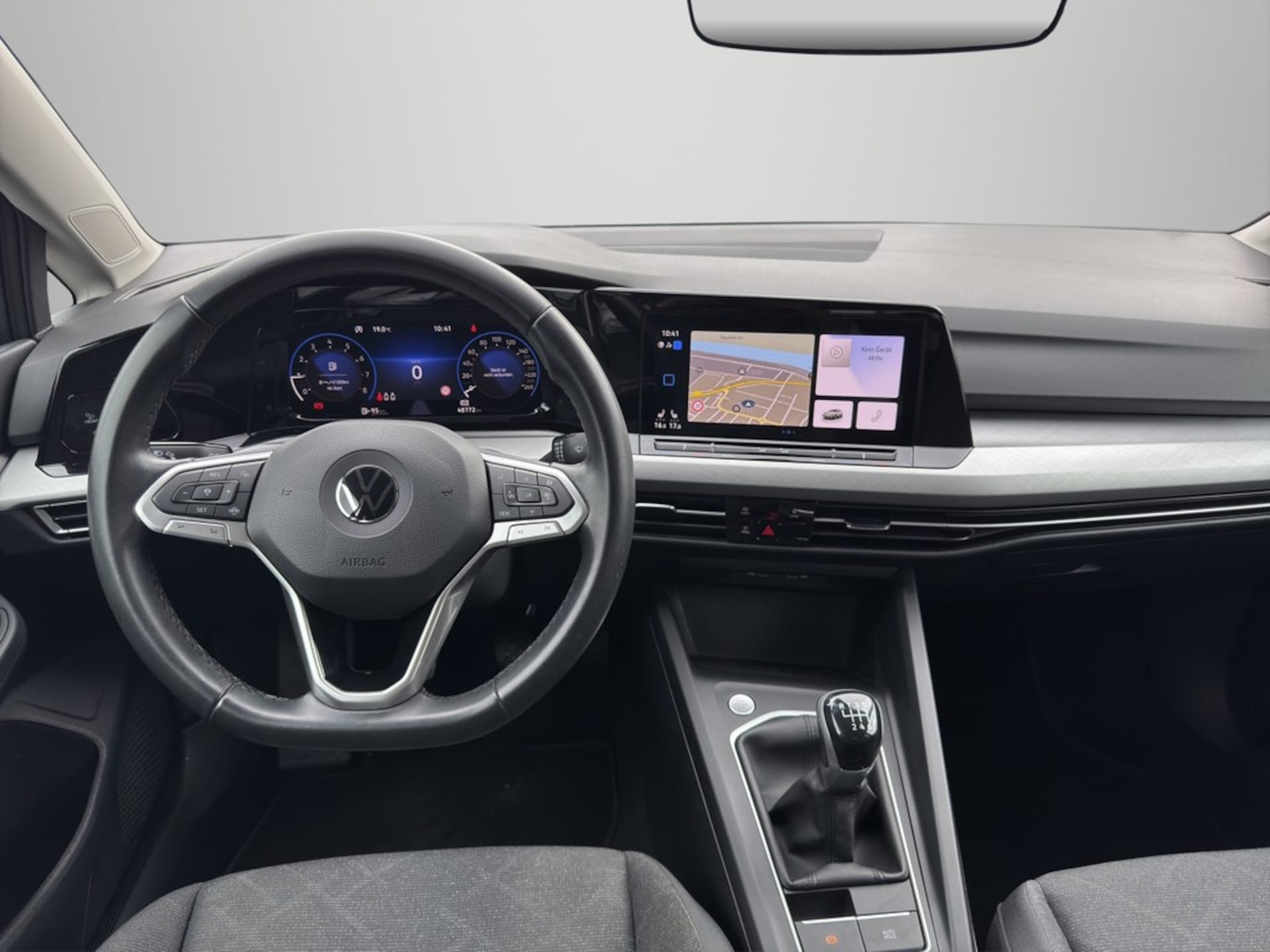 Volkswagen Golf Life