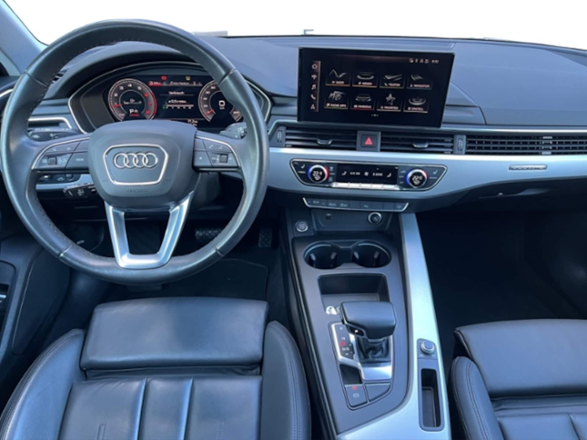 Audi A4 Avant S line